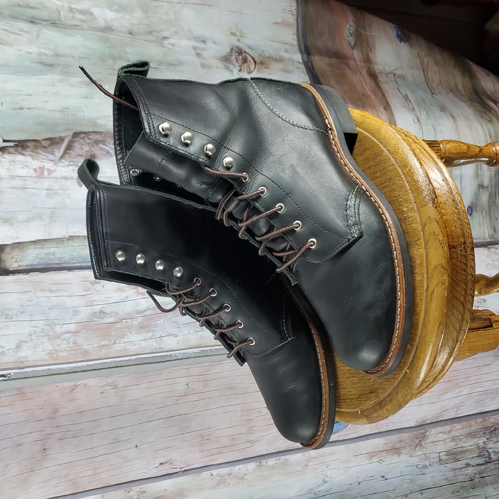 Red Wing Silversmith 9 Women's Black Lace Up Boots USA made